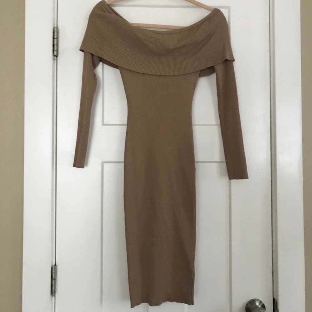 Bodycon off the shoulders Knit dress